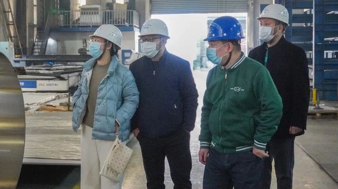 Professors from Two Universities Gather at Jhenten Machinery, Exploring New Pathways for Deep Industry-Academia-Research Integration(圖1)